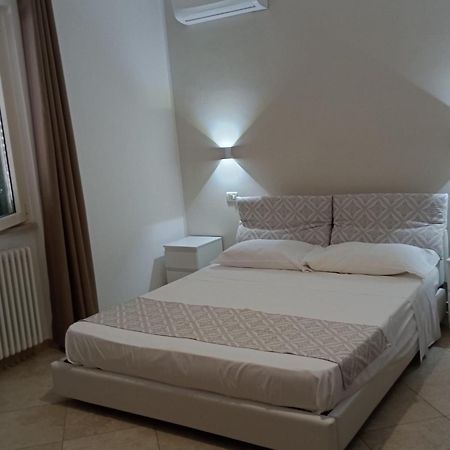 Viola Di Mare Rooms And Parking Termoli Exteriér fotografie